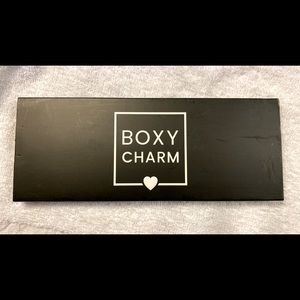 BoxyCharm Hello Charmers eyeshadow palette